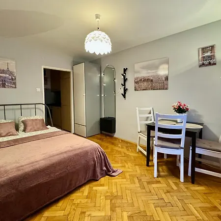 K22 Palac Kultury I Nauki /bagno Apartament