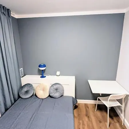 Apartament Cozy 2rm With 2xworkspace Warszawa