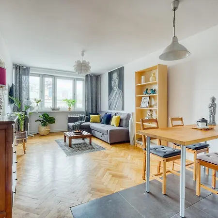 Apartment Full Location In Center *