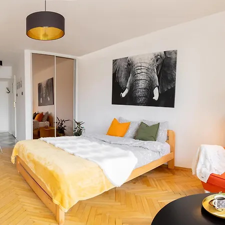Piotrapartments - Swietokrzyska Center Warsaw