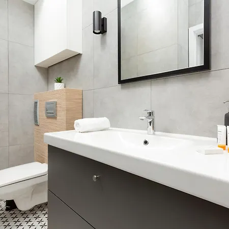 Emilii Plater By Renters