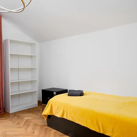 Close- Golden Saska Kepa - Fully Renovated 2025 Warsaw