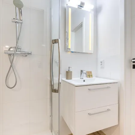 Superapart Konstancinska 3b Apartment