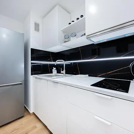 Unit Centrum By Metro Rondo Onz Apartament