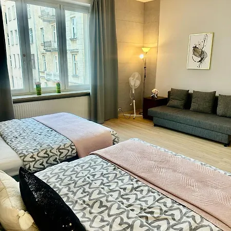 Exclusive Smolna Apartment
