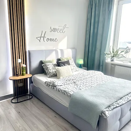 Exclusive Smolna Apartment *