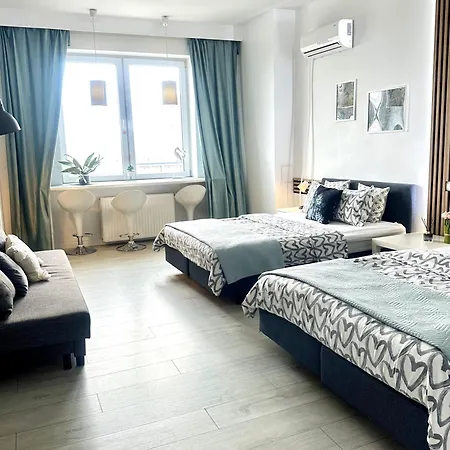 Exclusive Smolna * Warsaw