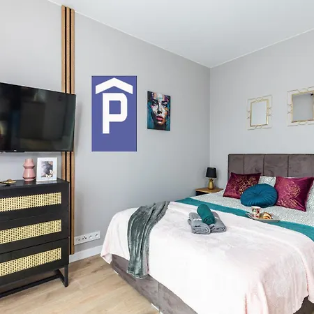 Superapart Nowy Sluzewiec, Next To Chopina Airport, Tor Sluzewiec, Aircondition Apartamento Varsovia