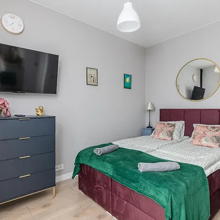 Superapart Nowy Sluzewiec, Next To Chopina Airport, Tor Sluzewiec, Aircondition * Warsaw