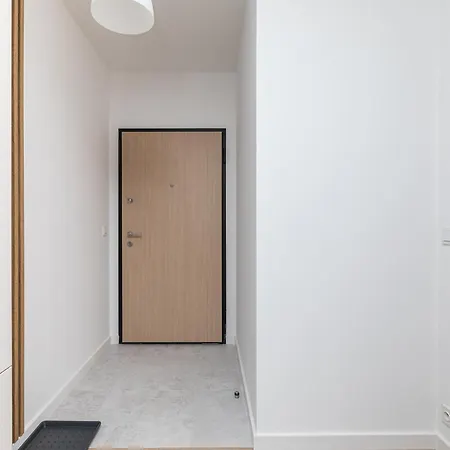 Superapart Nowy Sluzewiec, Next To Chopina Airport, Tor Sluzewiec, Aircondition * Warsaw