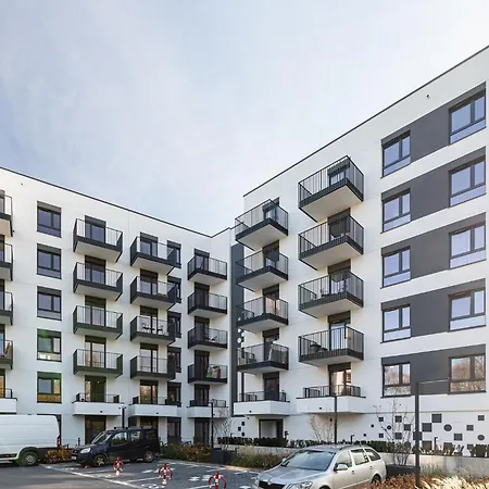 Superapart Nowy Sluzewiec, Next To Chopina Airport, Tor Sluzewiec, Aircondition * Warsaw