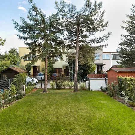 Metro Zacisze Fausta House With Garden 아파트 바르샤바
