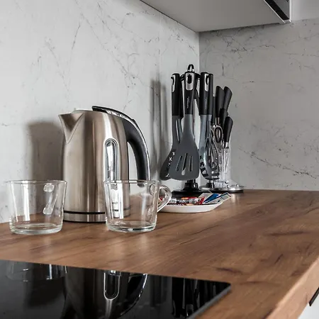 Pileckiego 59 By Perfect Free Parking * Warszawa