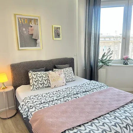 Apartment Exclusive Smolna *