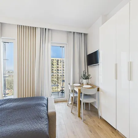 Aparthotel Wola Business Kasprzaka By Renters Warsaw