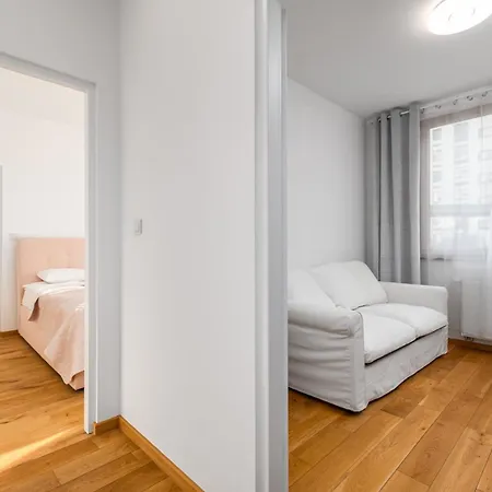 Goleszowska 3 By Homeprime Warszawa