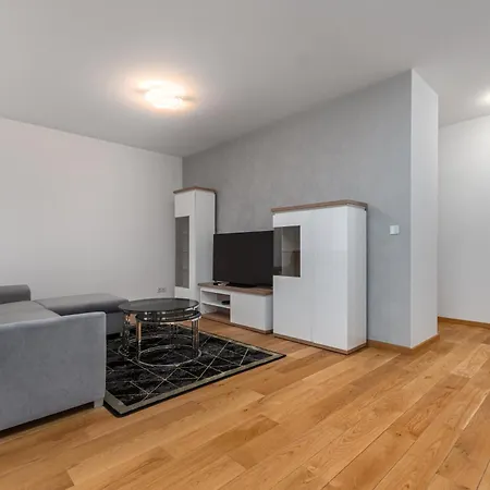 Goleszowska 3 By Homeprime Warszawa