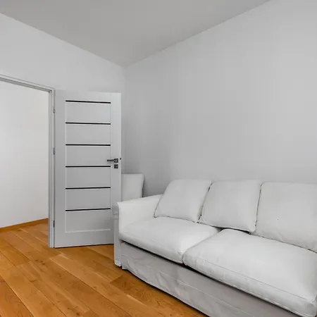 Goleszowska 3 By Homeprime Apartament Warszawa