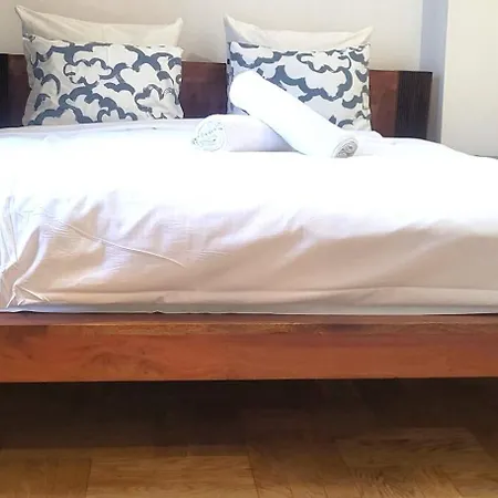 Apartament Art Dreams Chmielna 5 *