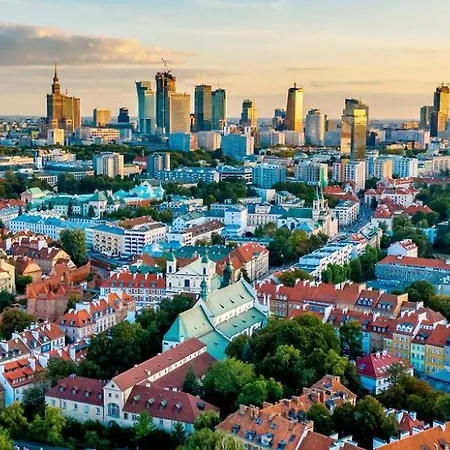 Class Metro Fast Wifi 100 Mbs 70'tv Netflix Hbo Max Disney+ Appletv+ Apartament Warszawa