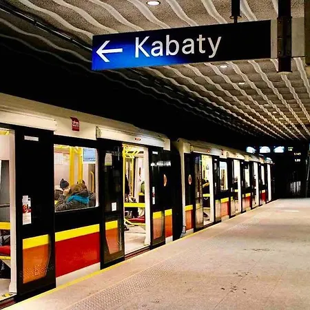 Class Metro Fast Wifi 100 Mbs 70'tv Netflix Hbo Max Disney+ Appletv+ Warszawa