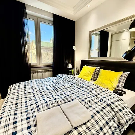 Class Metro Fast Wifi 100 Mbs 70'tv Netflix Hbo Max Disney+ Appletv+ Apartament