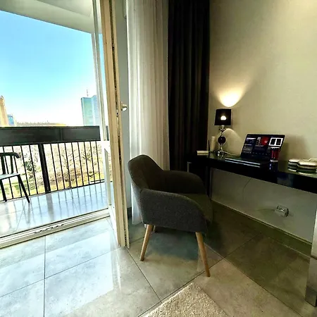 Apartament Class Metro Fast Wifi 100 Mbs 70'tv Netflix Hbo Max Disney+ Appletv+ *