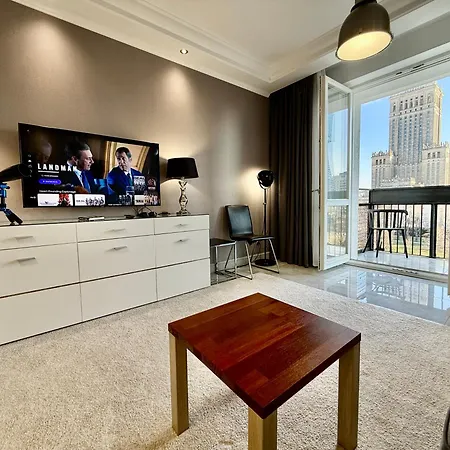 Class Metro Fast Wifi 100 Mbs 70'tv Netflix Hbo Max Disney+ Appletv+