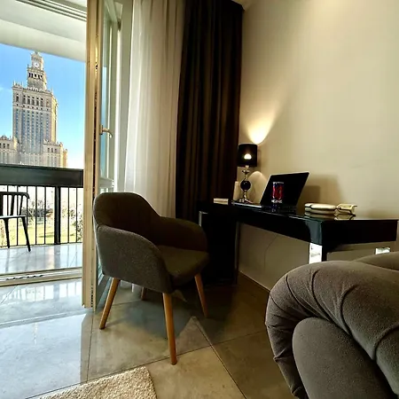 Class Metro Fast Wifi 100 Mbs 70'tv Netflix Hbo Max Disney+ Appletv+ Apartament Warszawa