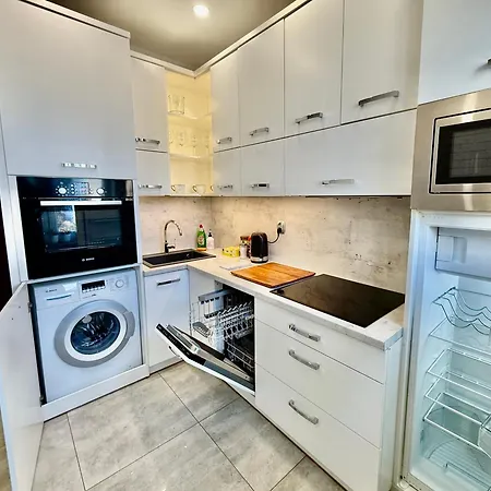 Apartament Class Metro Fast Wifi 100 Mbs 70'tv Netflix Hbo Max Disney+ Appletv+ Warszawa