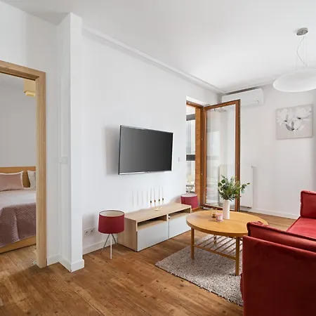 Apartment Golden - Big In Luxury Building Near Metro Station-grzybowska 85-5