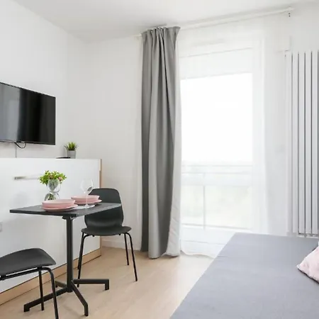 Apartament Capital *