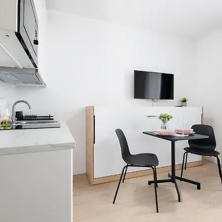 Apartament Capital *