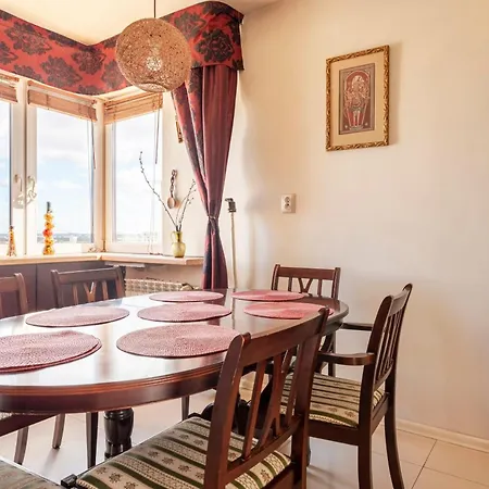 Apartament Broniewskiego *