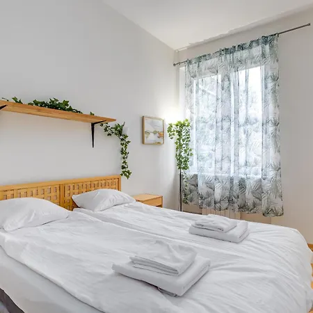 Nowy świat 41a By Nyx * Warsaw