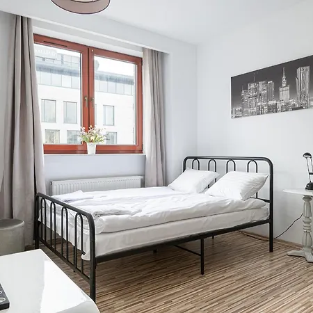 Rentplanet - Przy Moscie Lazienkowskim Apartment Warsaw