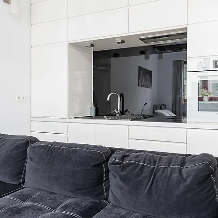 Rentplanet - Przy Moscie Lazienkowskim Apartment *