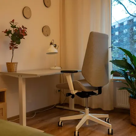 Apartment Zoliborz - Gym, Workspace, Bus Nearby - By Rentujemy Warsaw
