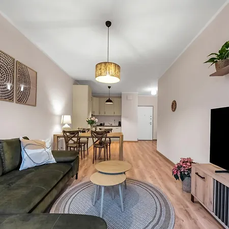 Apartament Zoliborz - Gym, Workspace, Bus Nearby - By Rentujemy *