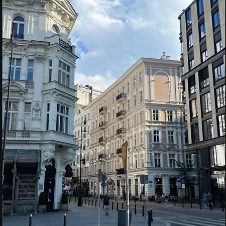 Luxury On Zlota Street Apartment