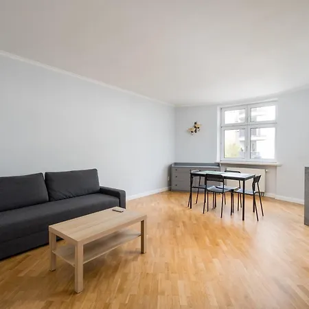 Zabkowska 2-bedroom
