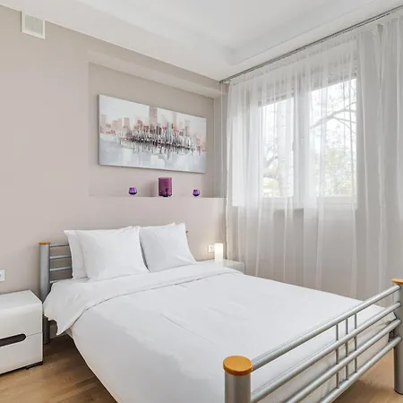 Nowy Swiat 41a By Nyx B Apartment Warsaw