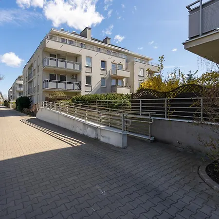 Apartment Sapphire Sky Deluxe Warsaw