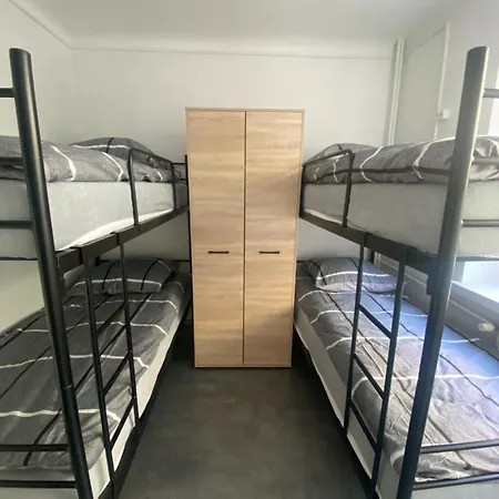Harmonia Hostel *