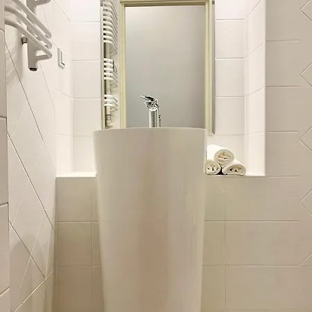 Apartment Lwowska 6 Centrum Warsaw