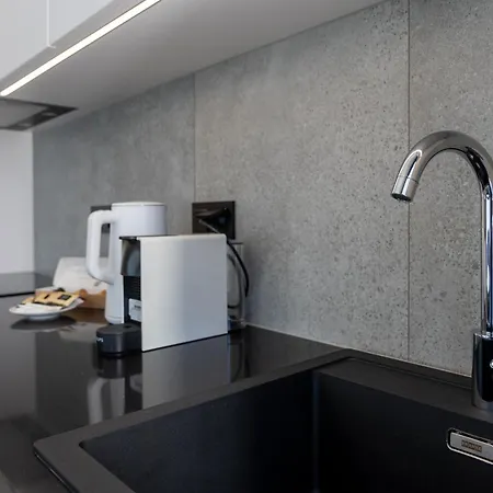 Apartament Towarowa Towers Warszawa