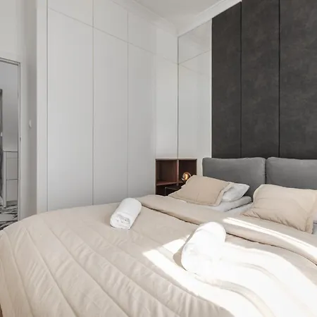 Aleje Jerozolimskie 25 By Homeprime Warszawa