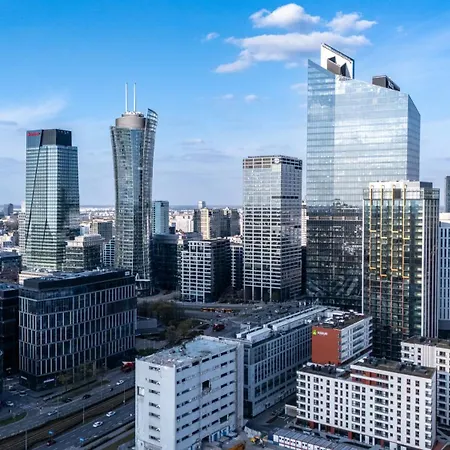 Towarowa Towers Residences Varşova