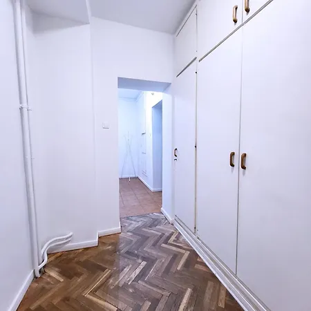 Enjoy! Stare Apartment