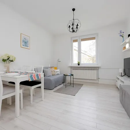 Chrzanowskiego 7 Bright Pet Friendly By Renters وارسو